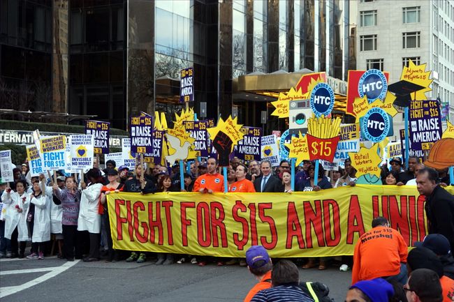 Demonstration för höjda minimilöner i USA